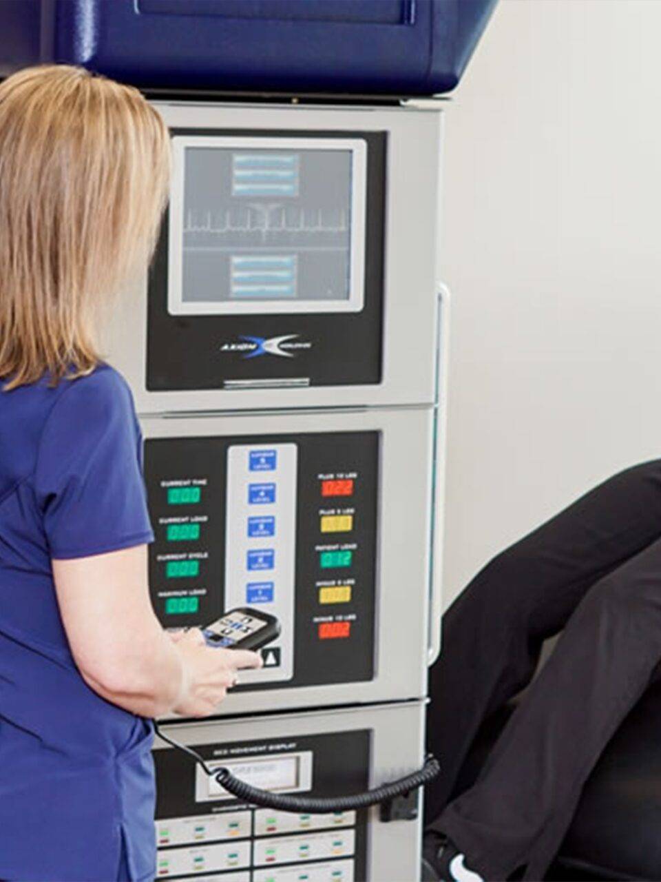 Spinal_Decompression_1-960x1280 - Chiropractor in San Mateo | Quarneri Chiropractic | Accepting New Patients